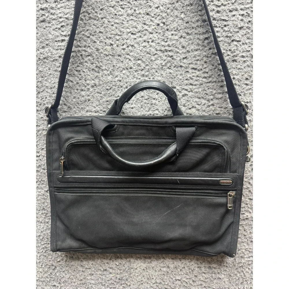 Tumi Nylon Laptop Briefcase Crossbody Messenger‎ Bag Black 26101D4